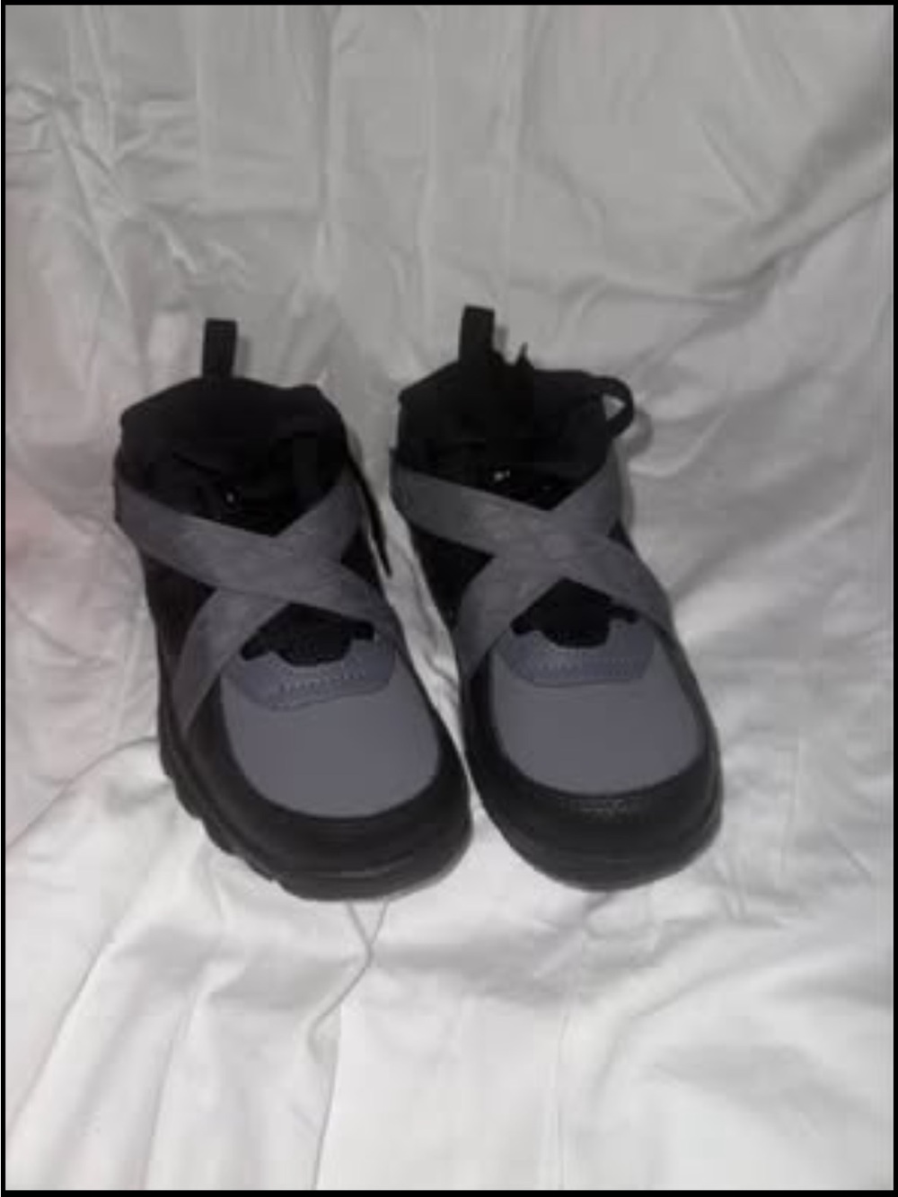 Nike Kids Cross-Strap Sneakers in Gray and Black